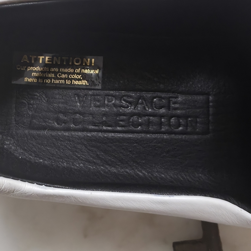 Versace  Collection - Picture 14 of 16